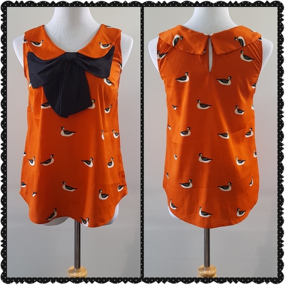 Modcloth Sleeveless Duck Print Blouse - Picture 3 of 7